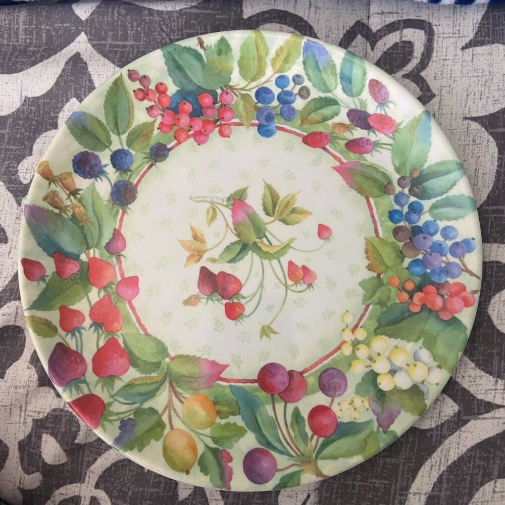 Source Unknown Multi Dinnerware